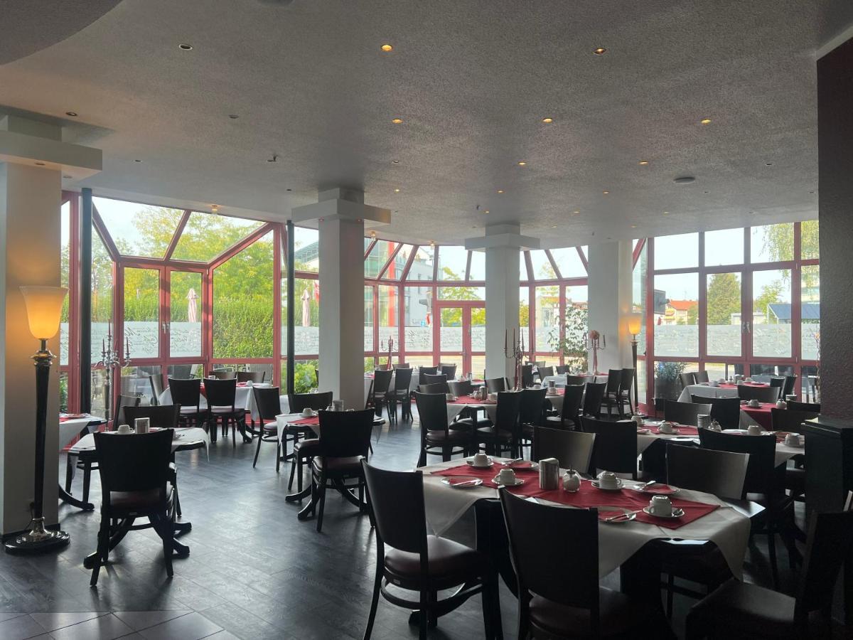 Hotel Mozart Traunreut